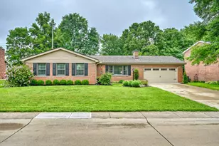 212 Applewood Dr, Lakeside Park, KY 41017 - Photo 1