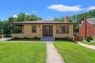 153 Garden Way, Fort Thomas, KY 41075 - Photo 1