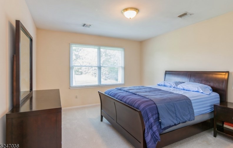 50 Deanna Dr, East Hanover NJ 07936-3208 exterior