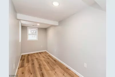72 Sunset Ave, Newark, NJ 07106 - Photo 11