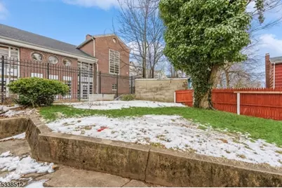 72 Sunset Ave, Newark, NJ 07106 - Photo 5