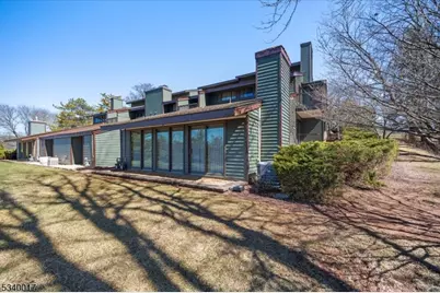 9 Ridgedale Dr, Clinton Township, NJ 08801 - Photo 1