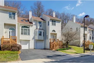 16 Noelle Ct, Lincoln Park, NJ 07035 - Photo 1