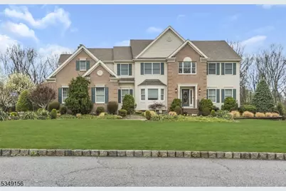 30 Horseshoe Dr, Hillsborough Township, NJ 08844 - Photo 1