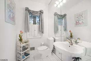 4 Ascot Ln, Mendham Township, NJ 07960 - Photo 17