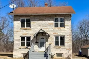 931 Gates St, Phillipsburg, NJ 08865 - Photo 1