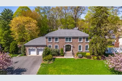 11 Hubbardton Rd, Wayne, NJ 07470 - Photo 1