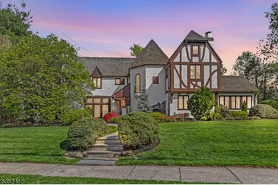 800 Hillside Avenue, Westfield, NJ 07090 - Photo 1