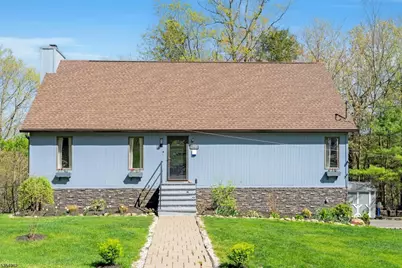 40 Kinswood Rd, West Milford, NJ 07421 - Photo 1