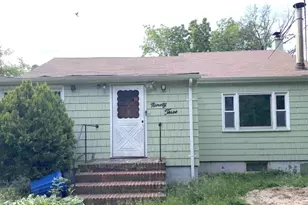 93 Pennsylvania Ave, Hillside, NJ 07205 - Photo 1