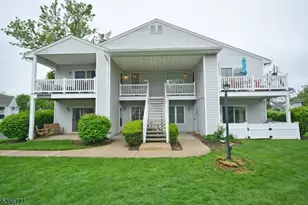 76 Village Green Rd, Bedminster Township, NJ 07921 - Photo 1