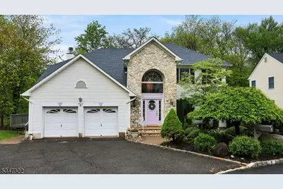 19 Trails End Ct, Westfield, NJ 07090 - Photo 1