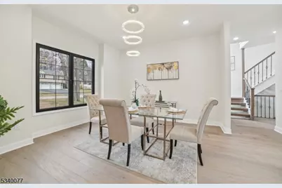 20 Pinchbrook Dr, Florham Park, NJ 07932 - Photo 1