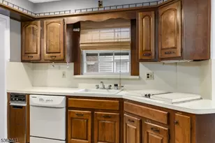 403 South Pkwy, Clifton, NJ 07014 - Photo 11