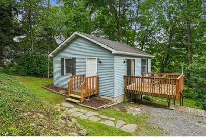 2 Beach Plz, Hardyston Township, NJ 07460 - Photo 1