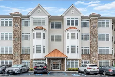 102 E Elizabeth Ave #104, Linden, NJ 07036 - Photo 1