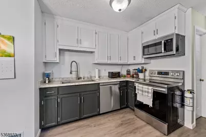 50 Heritage Ln #50, Hamburg, NJ 07419 - Photo 1