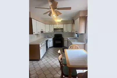 375 Brook Ave, Passaic, NJ 07055 - Photo 5