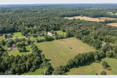 147 Hammar Rd, Kingwood Township, NJ 08822 - Photo 33