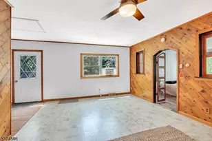 583 E Shore Rd, West Milford Twp., NJ 07421 - Photo 33