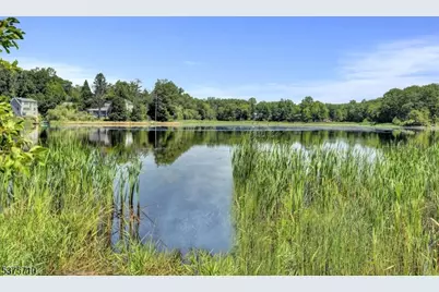 7 Lake St, Vernon, NJ 07422 - Photo 1