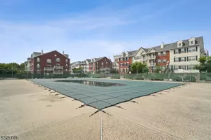 47 Howard Ct, Newark, NJ 07103 - Photo 25