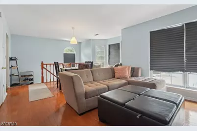 47 Howard Ct, Newark, NJ 07103 - Photo 5