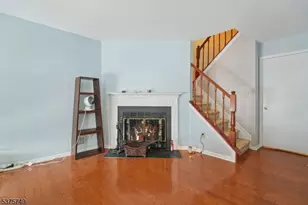 47 Howard Ct, Newark, NJ 07103 - Photo 7