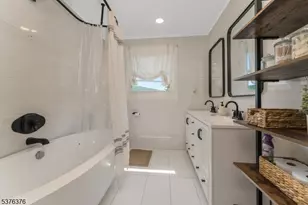 2085 Belvidere Rd, Harmony Township, NJ 08865 - Photo 15