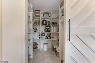 2085 Belvidere Rd, Harmony Township, NJ 08865 - Photo 11