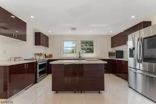 2085 Belvidere Rd, Harmony Township, NJ 08865 - Photo 9