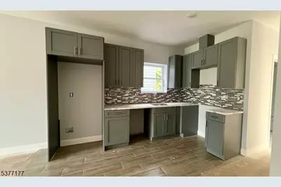 162 S 12th St, Newark, NJ 07107 - Photo 13