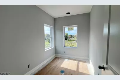 162 S 12th St, Newark, NJ 07107 - Photo 23