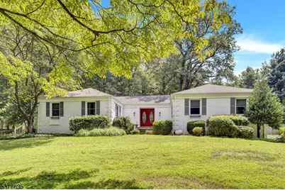 30 Twin Brooks Trl, Chester, NJ 07930 - Photo 1