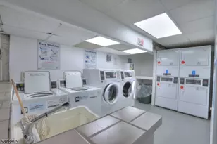 331 79th St, North Bergen Twp., NJ 07047 - Photo 15