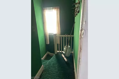 51 Brookwood St, East Orange, NJ 07018 - Photo 21