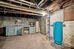 61 Concord Ave, Maplewood, NJ 07040 - Photo 29