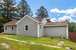 333 County Rd 565, Wantage, NJ 07461 - Photo 9