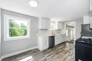 333 County Rd 565, Wantage, NJ 07461 - Photo 11