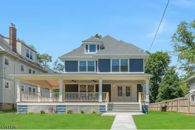 34 Irving St, Montclair, NJ 07042 - Photo 1