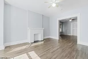 147 Seymour Ave, Newark, NJ 07108 - Photo 3