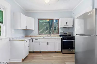 147 Seymour Ave, Newark, NJ 07108 - Photo 25