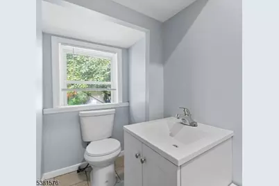 147 Seymour Ave, Newark, NJ 07108 - Photo 35