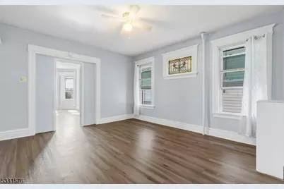 147 Seymour Ave, Newark, NJ 07108 - Photo 21