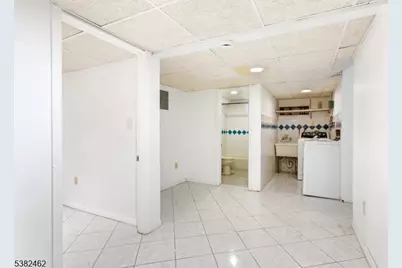 723 Dianne Ct, Rahway, NJ 07065 - Photo 17