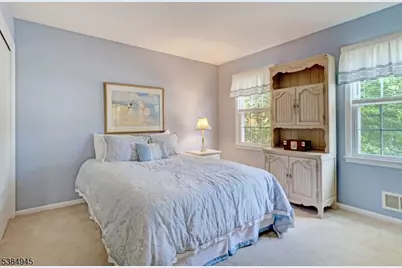 22 Valley View Dr, East Hanover Township, NJ 07936 - Photo 17