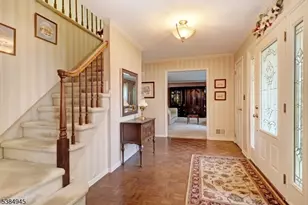 22 Valley View Dr, East Hanover Township, NJ 07936 - Photo 3