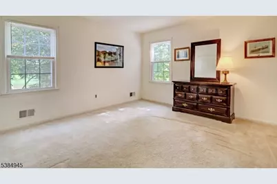 22 Valley View Dr, East Hanover Township, NJ 07936 - Photo 15