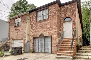 575 Bergen St, Newark, NJ 07108 - Photo 1