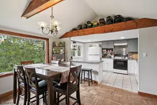 133 Hillside Dr, Andover Township, NJ 07860 - Photo 9